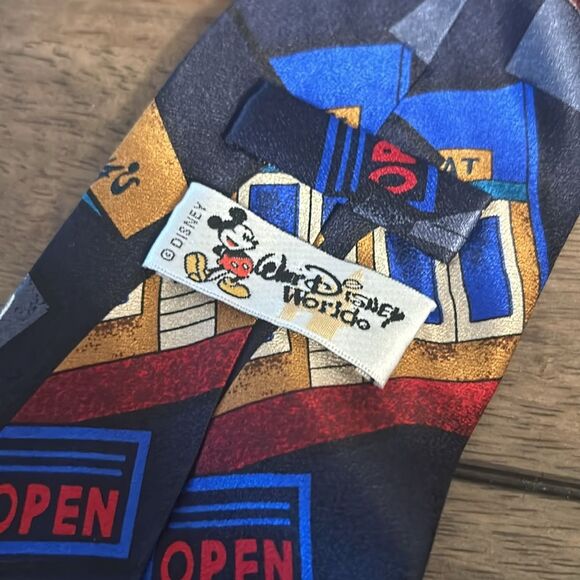 UNISEX disney ties vintage 100 % silk - Picture 4 of 5